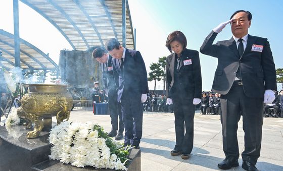 제16주기 천안함 46용사 추모식 열린 해군2함대