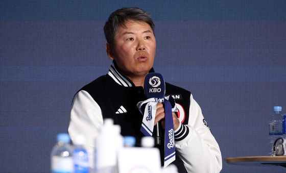 포부와 각오 밝히는 두산 김원형 감독