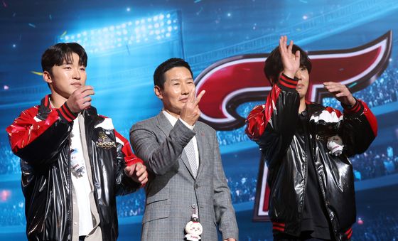 팀 세리머니하는 LG 트윈스