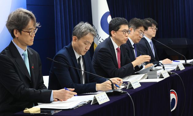 강기룡 재경부 차관보, 민생물가 특별관리 관계장관TF 사전 합동브리핑