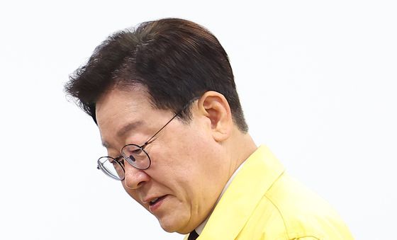 입장하는 이재명 대통령