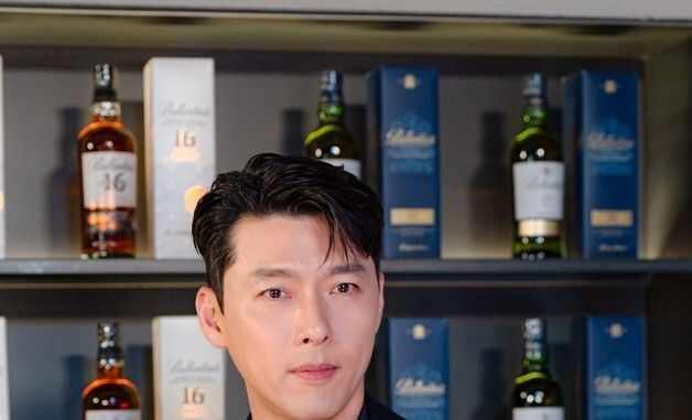 배우 현빈, 성수 발렌타인 행사서 테이스팅 프로그램 참관