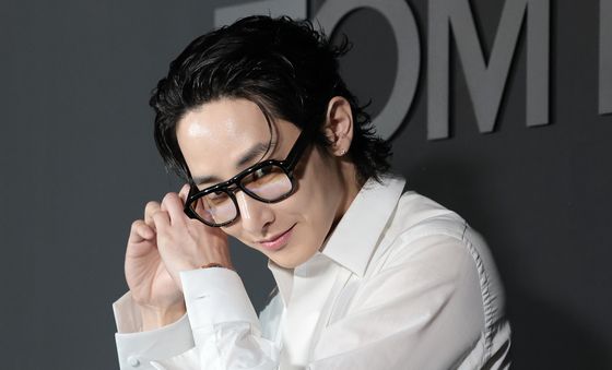 이수혁, 수줍은 하트