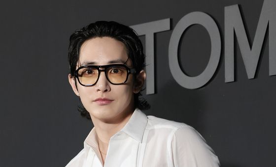 이수혁, 블링블링