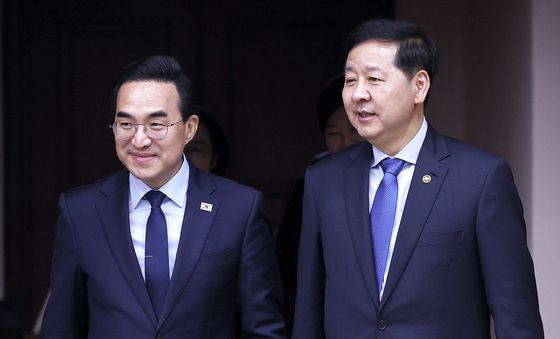 회의 참석하는 구윤철·박홍근 장관