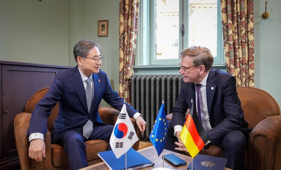 조현 장관, 요한 바데풀 독일 외교장관과 회담