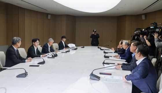 김정관 산업장관, 중동전쟁 관련 경제단체 간담회