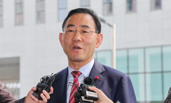 주호영 '공천 컷오프 효력정지' 가처분 심문 출석