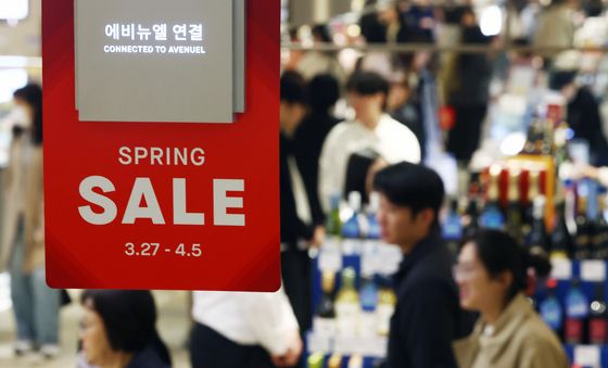 봄 세일 돌입한 백화점