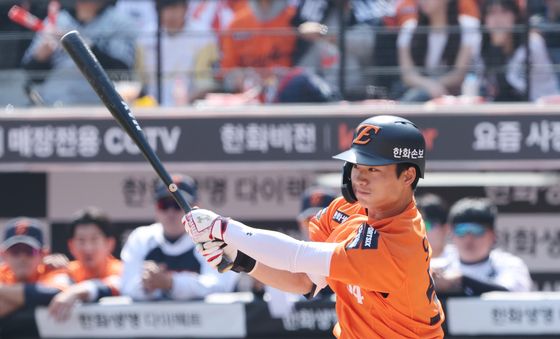 개막 홈경기 1번 타자로 나선 오재원