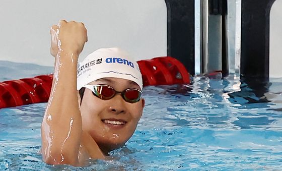 수영괴물 저력 보여준 김영범