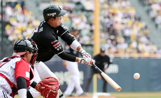 허경민, 한 점 더 도망가자!