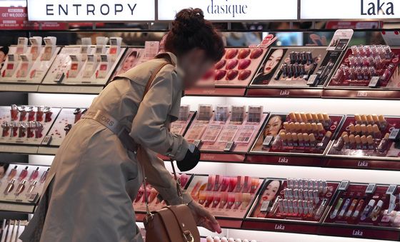 중동發  K-뷰티 '용기 대란'