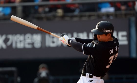 KT 이정훈, 득점 기회 만드는 안타