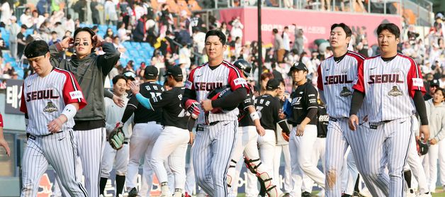 '디펜딩 챔프' LG, KT에게 주말 2연전 싹쓸이 패