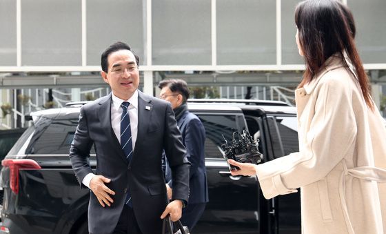 출근하는 박홍근 기획처 장관 후보자