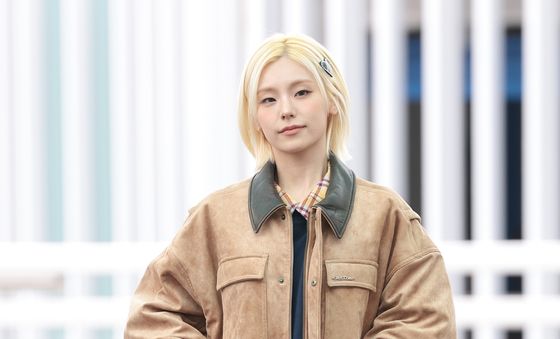 있지 예지, 금발의 바비