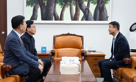 논의하는 여야 원내대표