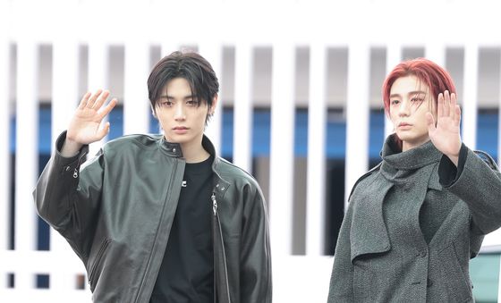 태산·이한, 파리패션위크 잘 다녀 올게요