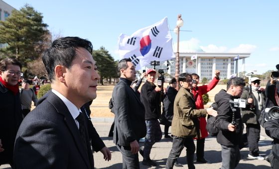 청와대로 행진하는 장동혁