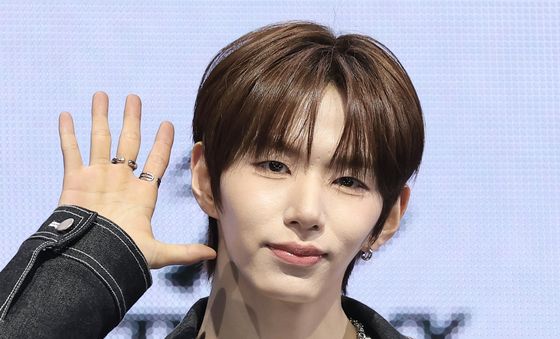 튜넥스 성준, 설레는 데뷔