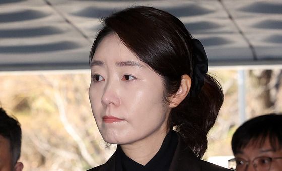 '1억 공천헌금 의혹' 강선우 구속심사 출석