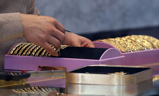 이란 사태에 '안전자산' 금값 급등