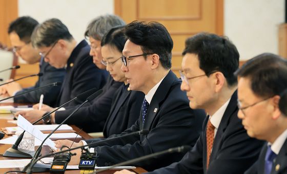 모두발언하는 김민석 총리