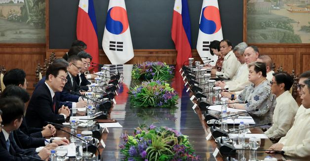 한·필리핀 확대회담 발언하는 이재명 대통령