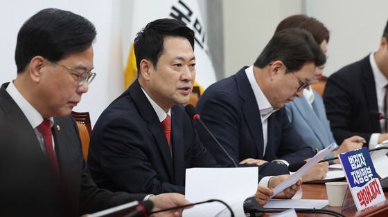 모두 발언하는 장동혁 국민의힘 대표