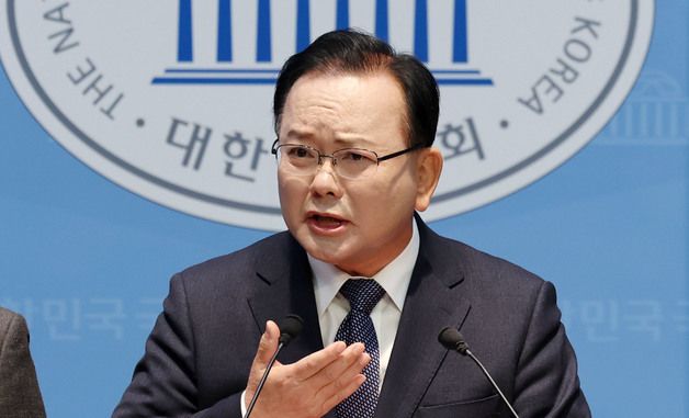 김부겸 전 총리, 대구시장 출마선언