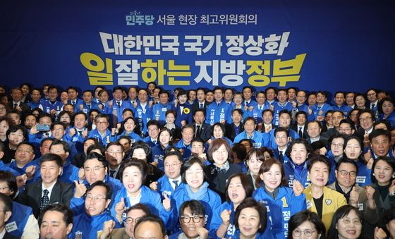 정청래 대표, 현장 최고위 기념촬영