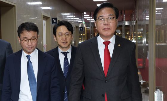 의장실 들어서는 여야 원내지도부