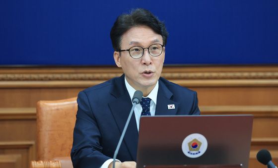 모두발언하는 김민석 국무총리