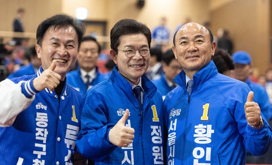 기념촬영하는 정원오 후보