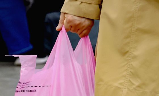 '미리 사두자' 봉투 구매 늘어