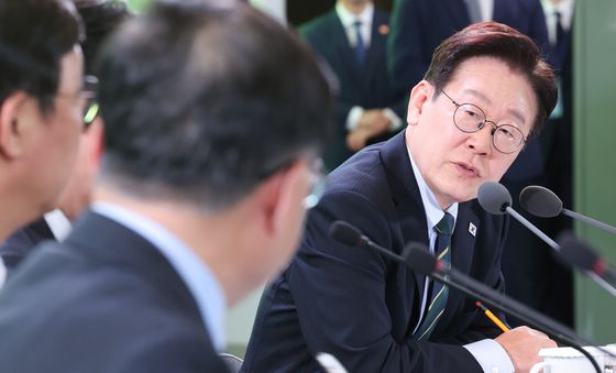 질의하는 이재명 대통령