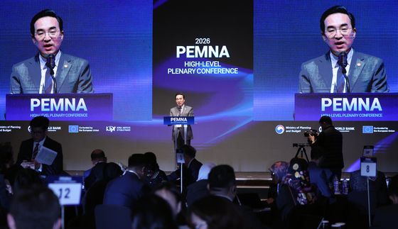 박홍근 장관, 국제 재정협력 강조