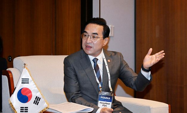 박홍근 기획처 장관, 필리핀 예산관리부 장관 면담