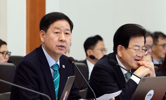 구윤철 부총리, 중동전쟁 관련 비상국정운영 및 대응현황 보고