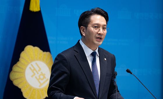 전용기 의원 '검찰 회유, 압박 정황 추가 녹취 공개 기자회견'