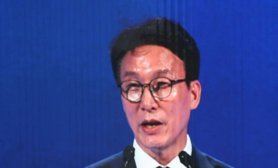 축사하는 김민석 총리