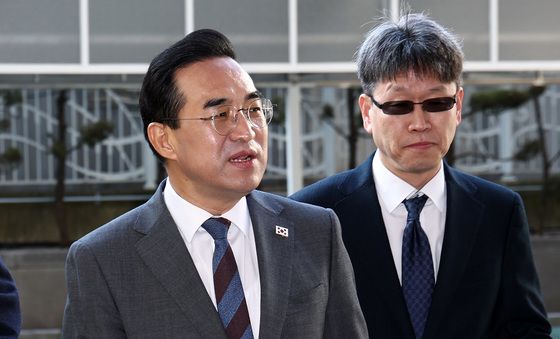 출근하는 박홍근 기획처 장관 후보자