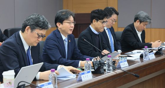 이억원 금융위원장, 민·관 합동 토큰증권 협의체 킥오프 회의 주재