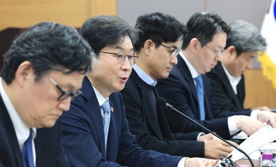 모두발언하는 이억원 금융위원장