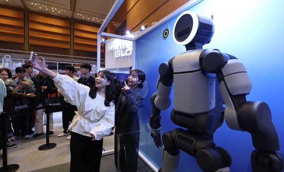 국내 일반인 대상 첫 공개된 아틀라스