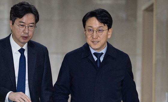 여야 원내수석 회동 향하는 천준호 민주당 원내운영수석부대표