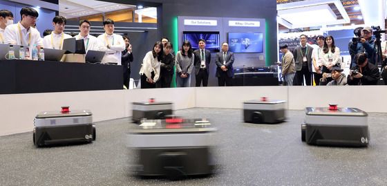 이것이 자율주행 물류로봇 퍼레이드