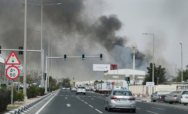 [포토] 이란 공격으로 연기 자욱한 카타르 도하
