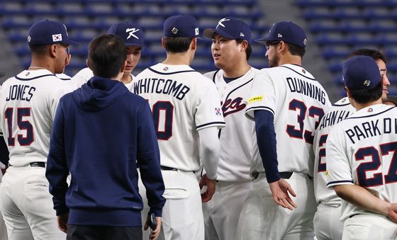 류현진 '후배들과의 대화'